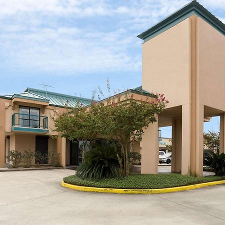 Rodeway Inn & Suites Новый Орлеан Экстерьер фото