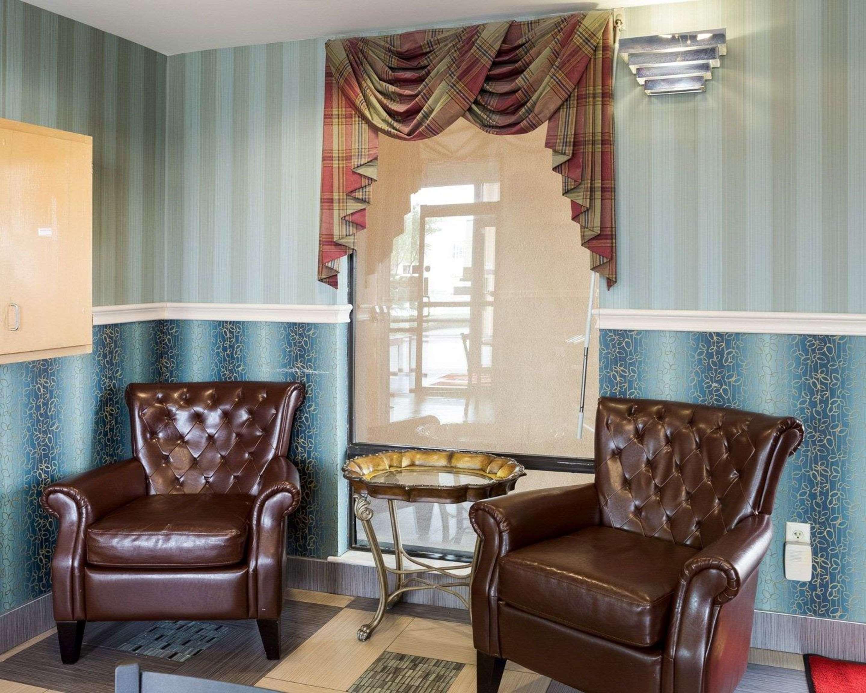 Rodeway Inn & Suites Новый Орлеан Экстерьер фото