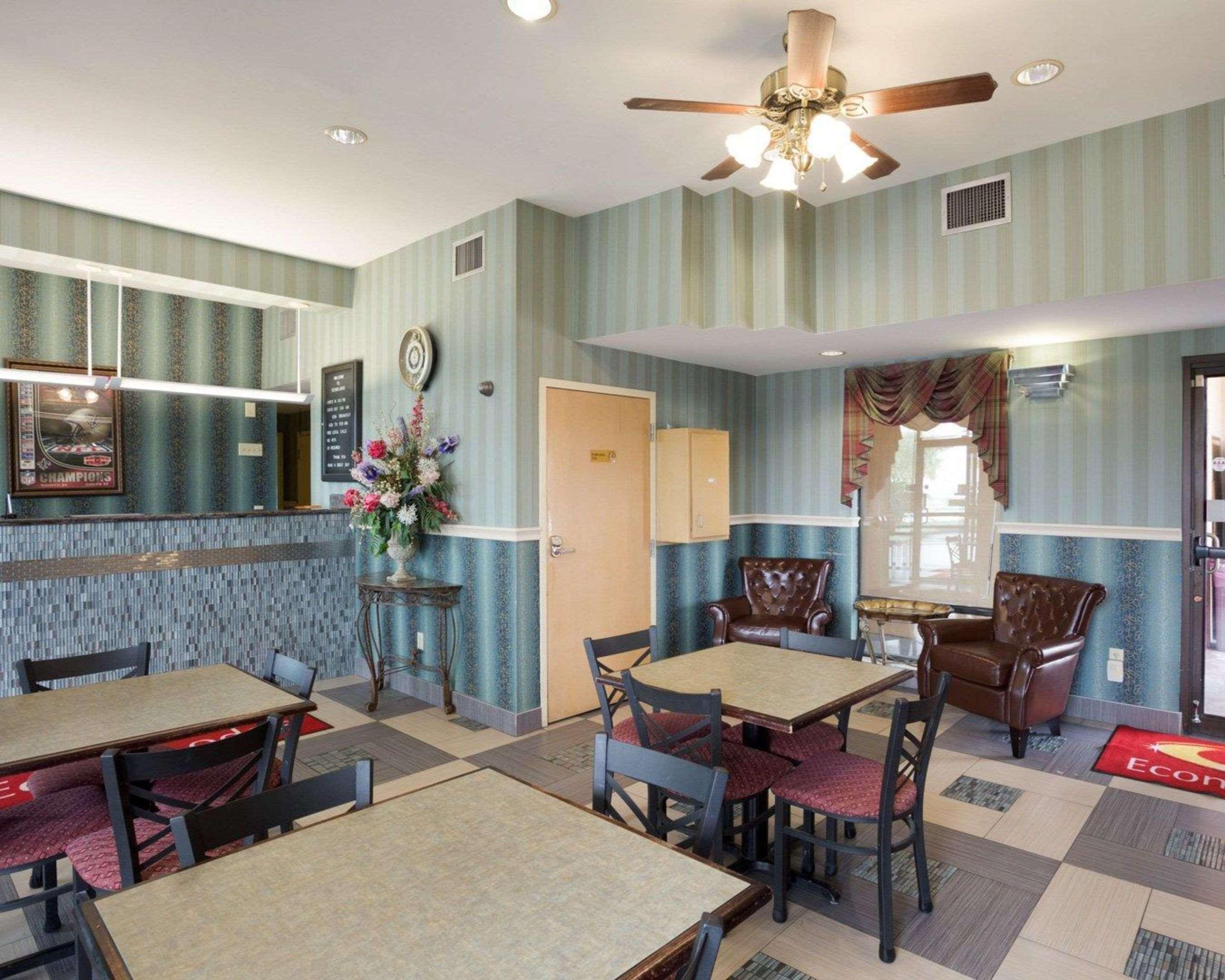 Rodeway Inn & Suites Новый Орлеан Экстерьер фото